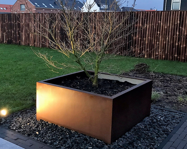 Cortenstaal plantenbak vierkant